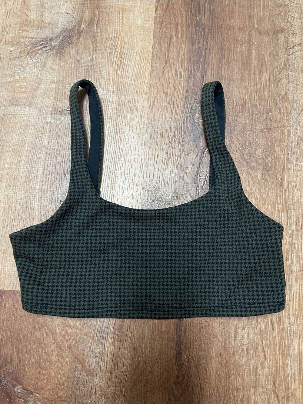 ALO Yoga Green Houndstooth Sports Bra